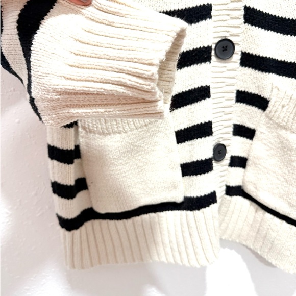 American Eagle Outfitters‎ oversized Women's Striped Cardigan XL - Picture 7 of 11